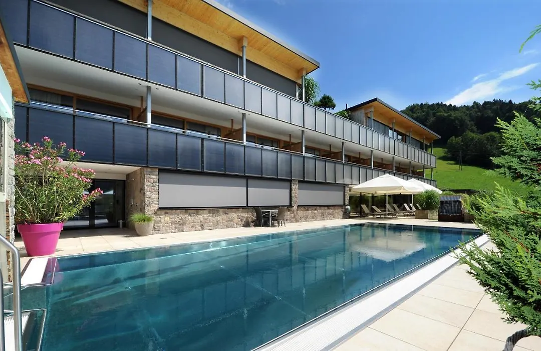 Hotel St Hubertus-1